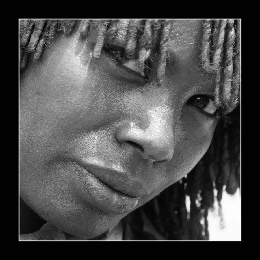 Variations carrées (et autres) en noir et blanc : N/B 9, photo 9 d’Olivier Bourguet