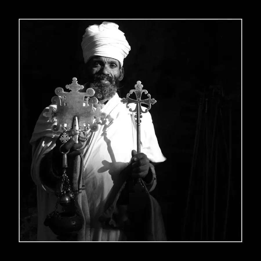 Variations carrées (et autres) en noir et blanc : N/B 15, photo 15 d’Olivier Bourguet