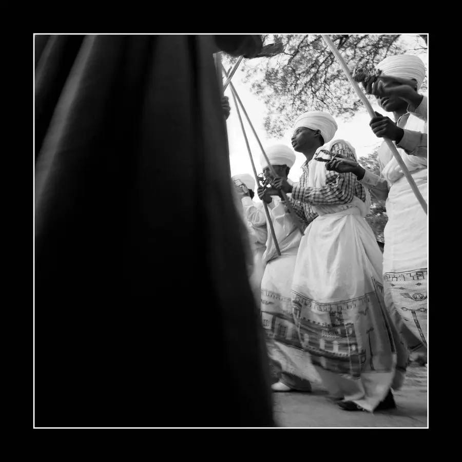 Variations carrées (et autres) en noir et blanc : N/B 19, photo 19 d’Olivier Bourguet