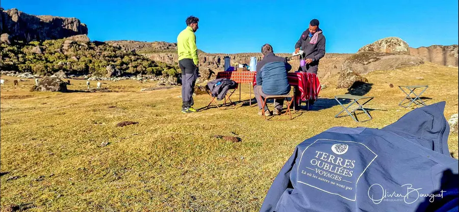Éthiopie sud, voyage d'auteur décembre 2024 : photos au smartphone, paysages, trekkeurs, montagnes du Balé, photo 132 d’Olivier Bourguet