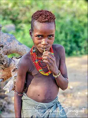 Éthiopie sud, voyage d'auteur décembre 2024 : photos au smartphone, portrait, Vallée de l'Omo, enfant, photo 49 d’Olivier Bourguet
