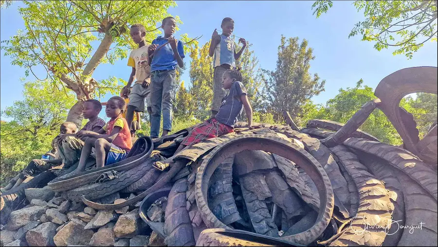 Éthiopie sud, voyage d'auteur décembre 2024 : photos au smartphone, paysages, trekkeurs, enfant, Konso, photo 67 d’Olivier Bourguet