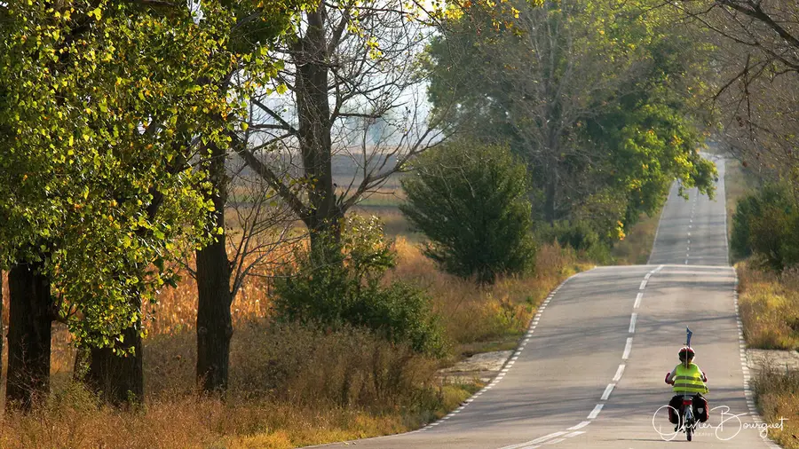 EuroVélo 6 : roumanie, enfants, vélo, photo 6 d’Olivier Bourguet