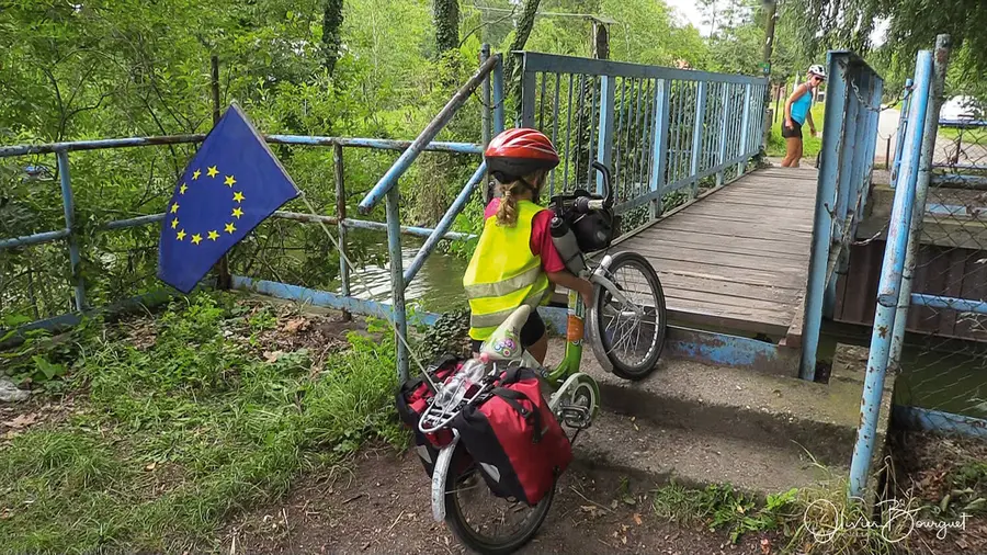 EuroVélo 6 : hongrie, vélo, enfants, photo 23 d’Olivier Bourguet
