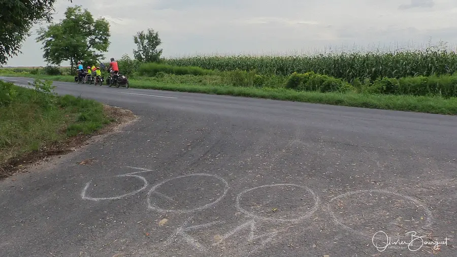EuroVélo 6 : hongrie, vélo, enfants, photo 26 d’Olivier Bourguet