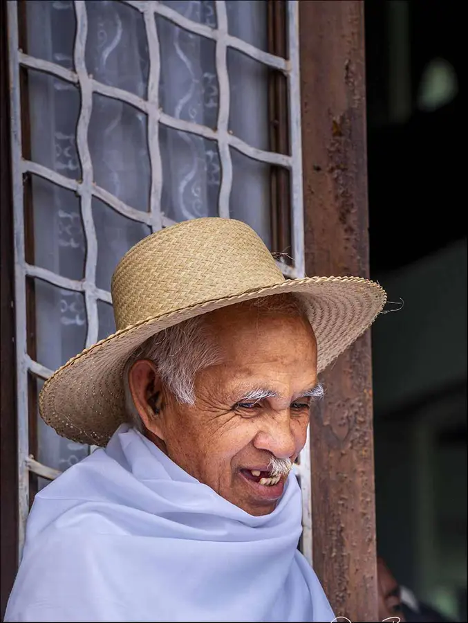 Madagascar sud & ouest : religion, portraits, photo 127 d’Olivier Bourguet
